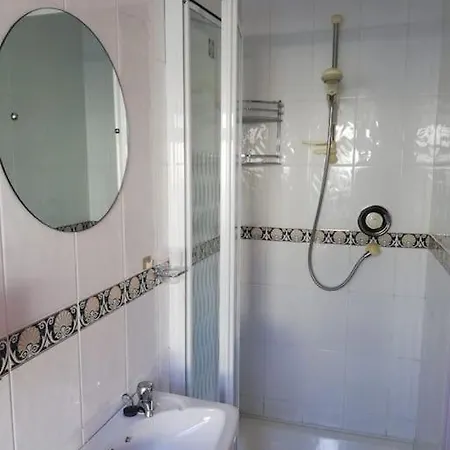 Casa de Férias Cozy 6 Bedroom House With Spectacular Views *