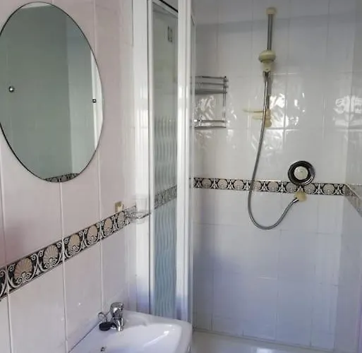 度假居 Cozy 6 Bedroom House With Spectacular Views *