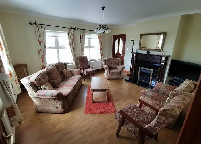 Cozy 6 Bedroom House With Spectacular Views * Belmullet
