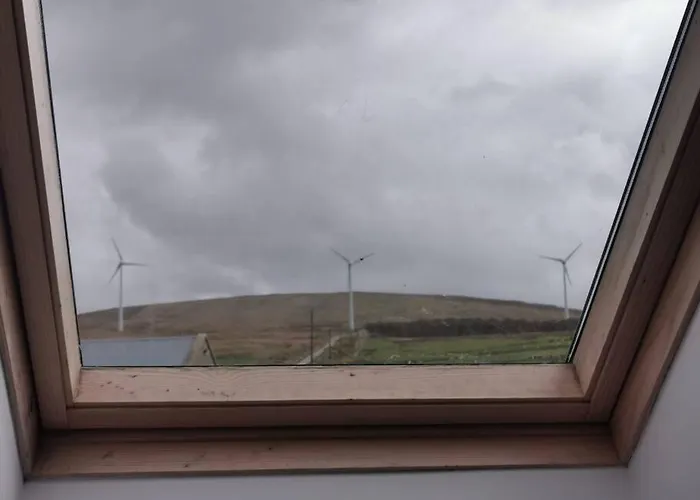 Prázdninový dům Cozy 6 Bedroom House With Spectacular Views Belmullet