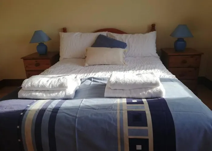 Cozy 6 Bedroom House With Spectacular Views 度假居 贝尔马利特