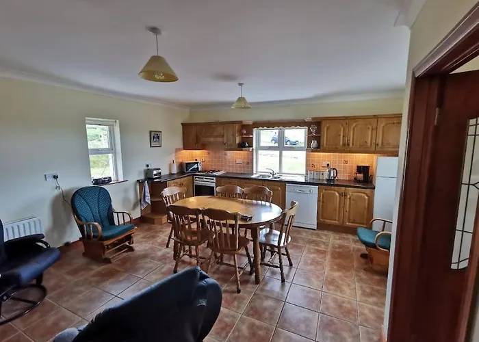 Cozy 6 Bedroom House With Spectacular Views Prázdninový dům