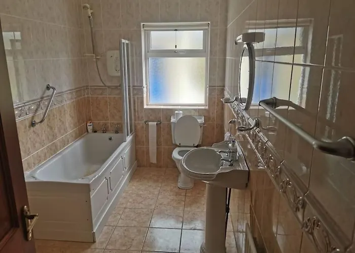 Cozy 6 Bedroom House With Spectacular Views Belmullet